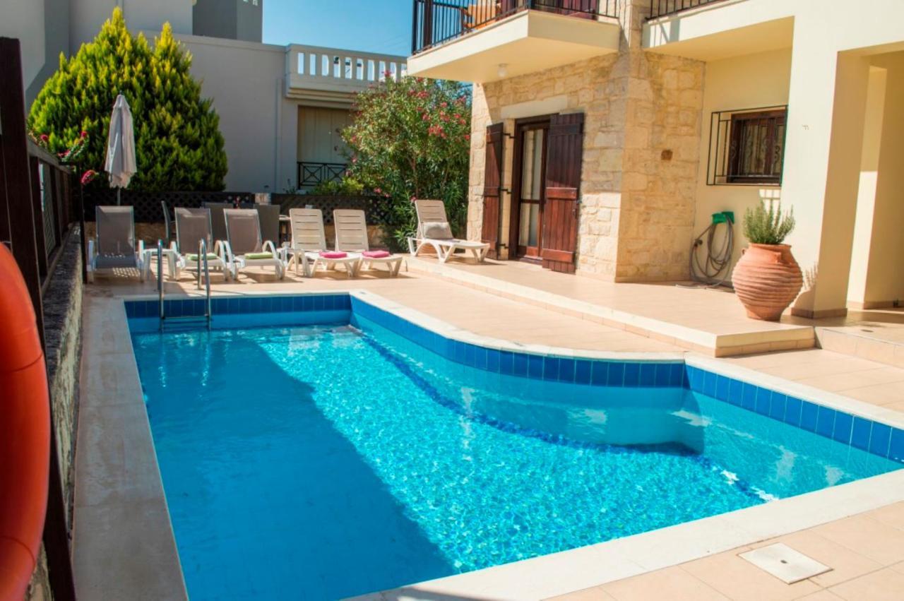 Villa Darmarohori Homeleader Exterior foto